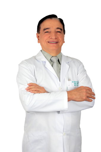 Dr. Newton Rubio Valarezo, fundador de Fertimedex
